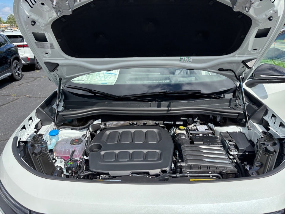 2025 Volkswagen Tiguan 2.0T SE R-Line Black