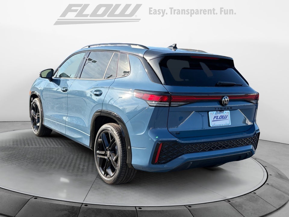 2026 Volkswagen Tiguan SE R-Line Black