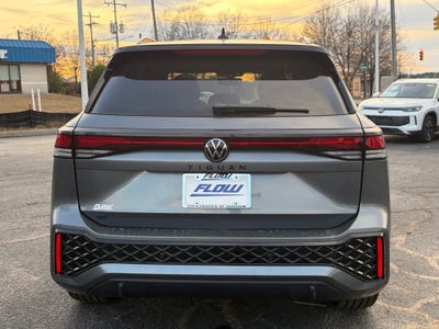 2025 Volkswagen Tiguan 2.0T SE R-Line Black