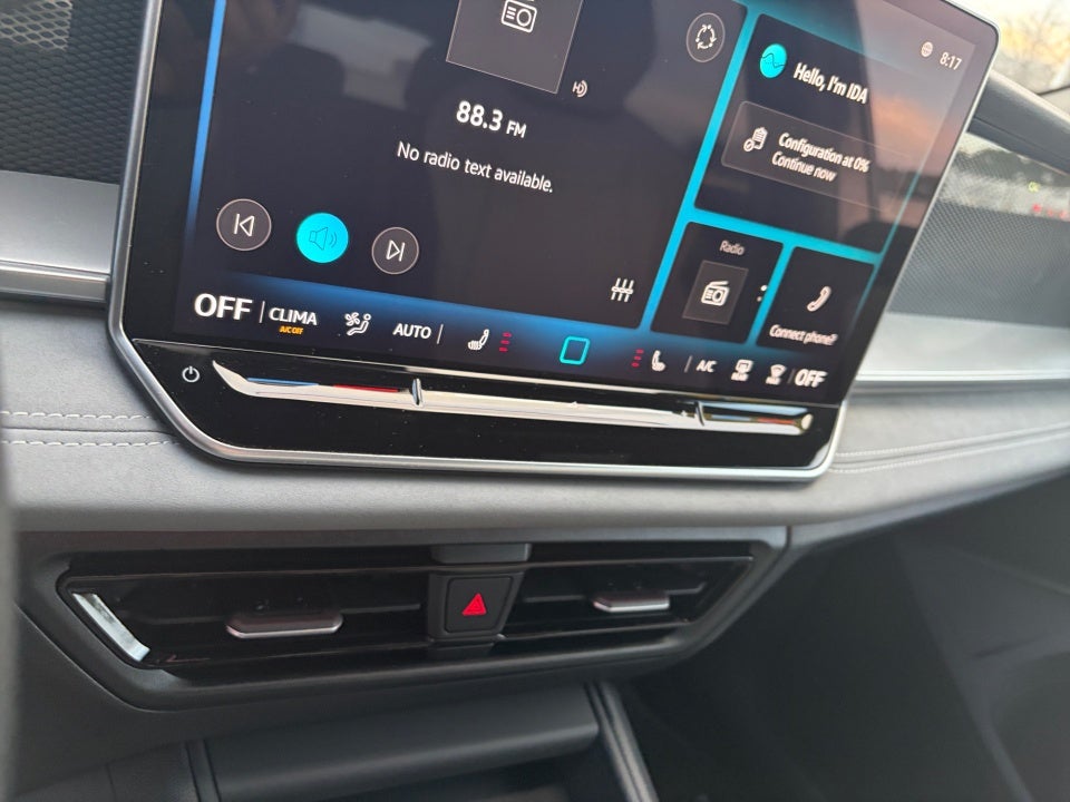 2025 Volkswagen Tiguan 2.0T SE R-Line Black