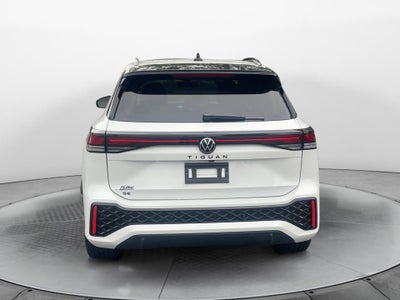 2026 Volkswagen Tiguan SE R-Line Black