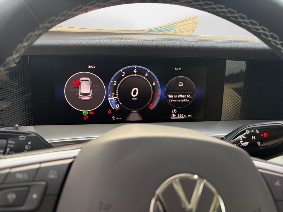 2025 Volkswagen Tiguan 2.0T SE