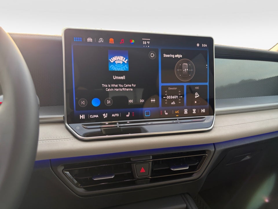 2025 Volkswagen Tiguan 2.0T SE