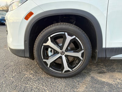 2025 Volkswagen Tiguan 2.0T SE