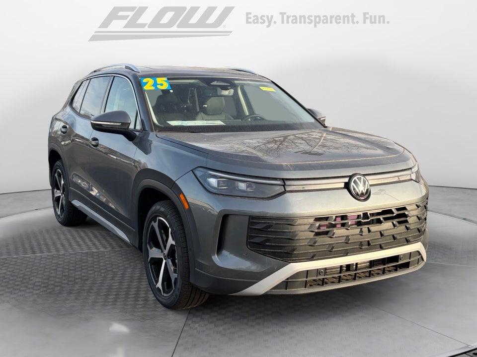 2025 Volkswagen Tiguan 2.0T SE