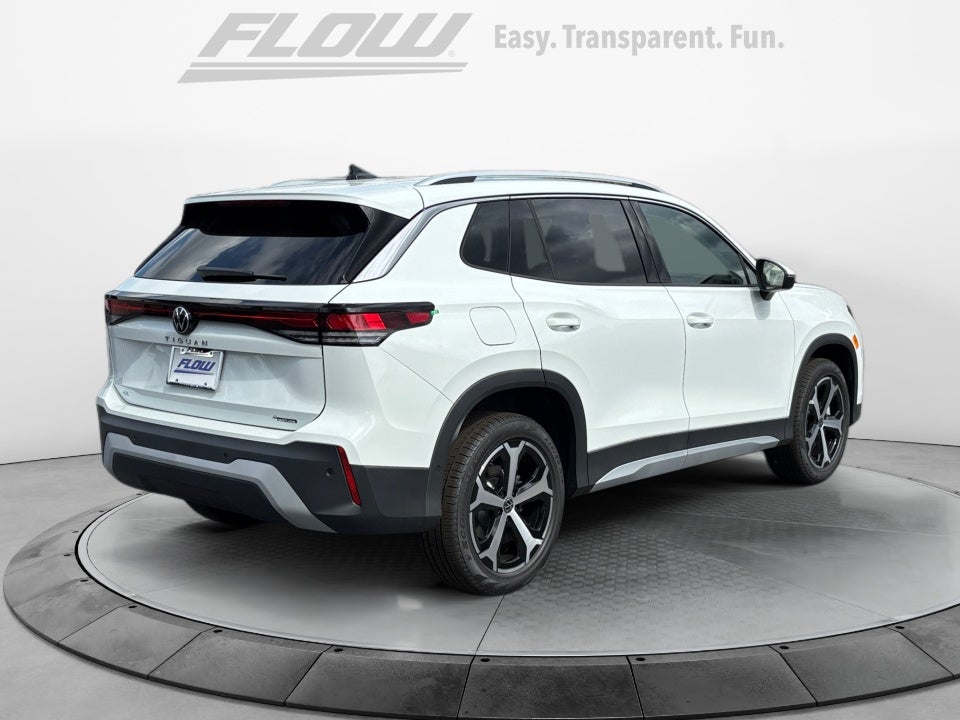 2025 Volkswagen Tiguan 2.0T SE