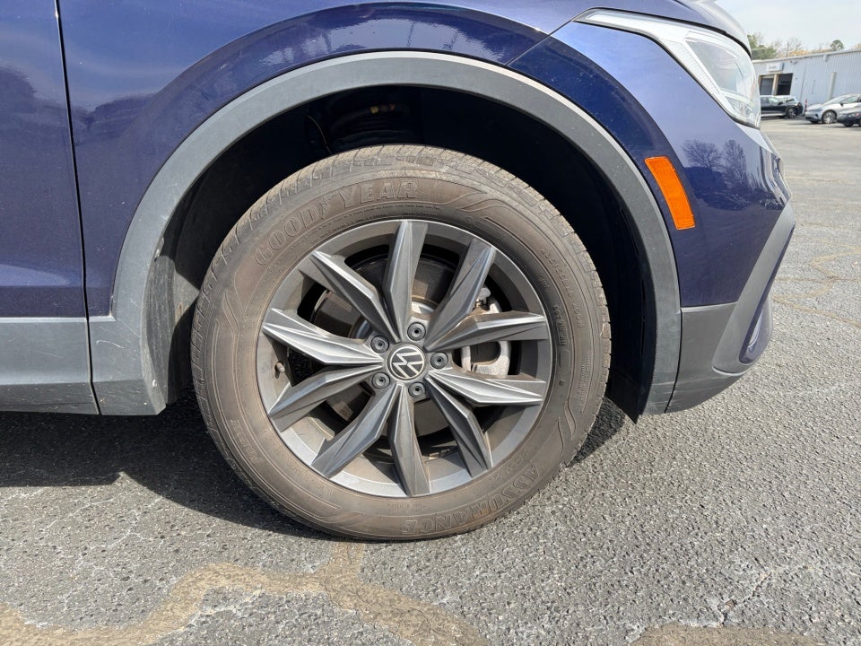 2023 Volkswagen Tiguan 2.0T SE