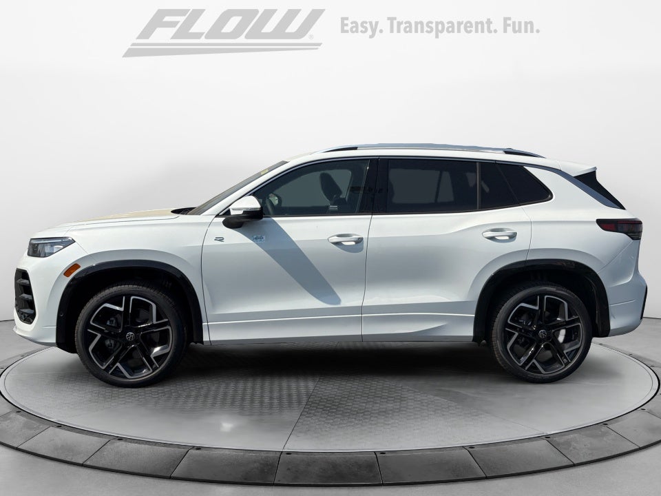 2026 Volkswagen Tiguan SEL R-Line Turbo