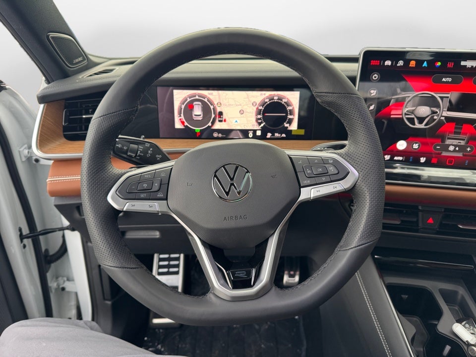 2026 Volkswagen Tiguan SEL R-Line Turbo