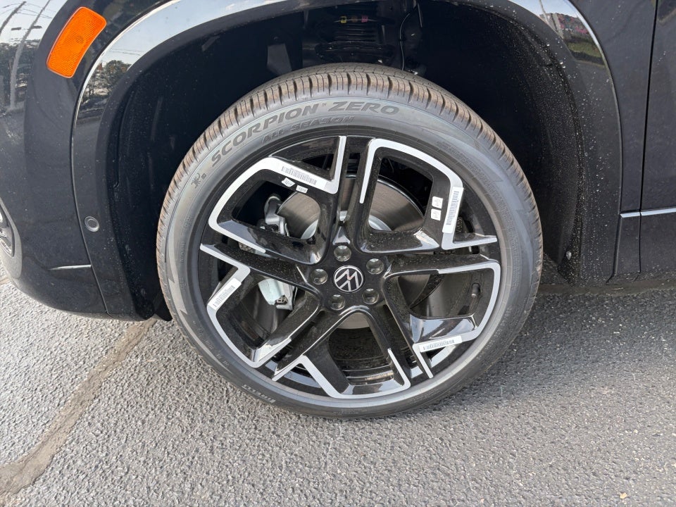 2026 Volkswagen Tiguan SEL R-Line Turbo