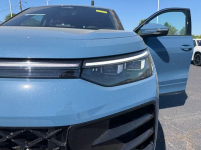 2026 Volkswagen Tiguan SEL R-Line Turbo