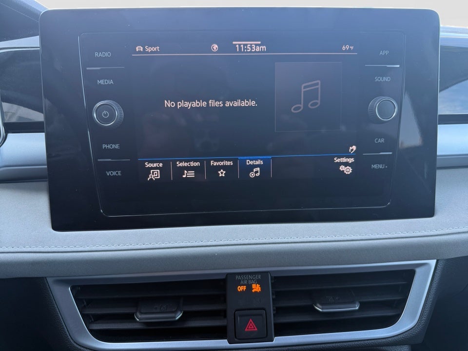 2025 Volkswagen Taos 1.5T SE