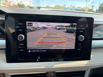 2025 Volkswagen Taos 1.5T SE