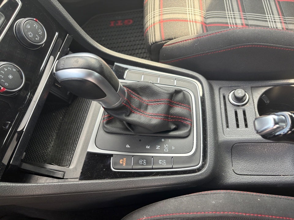 2019 Volkswagen Golf GTI 2.0T S