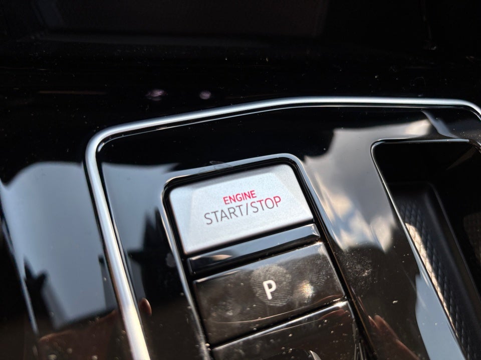 2025 Volkswagen Golf GTI 2.0T SE