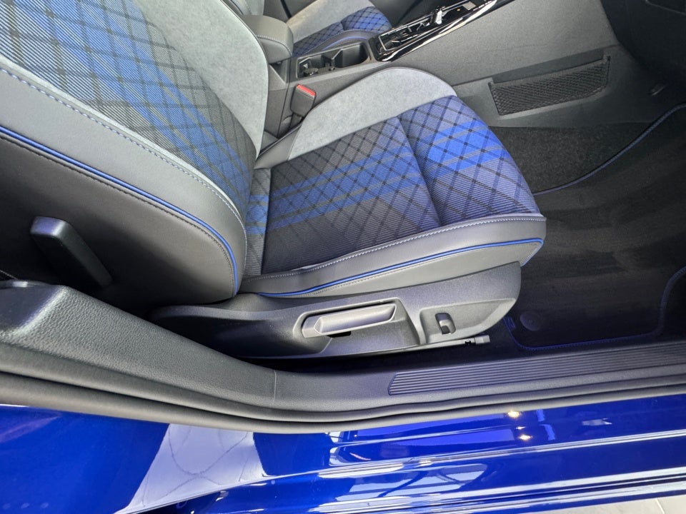 2026 Volkswagen Golf R 2.0T DSG