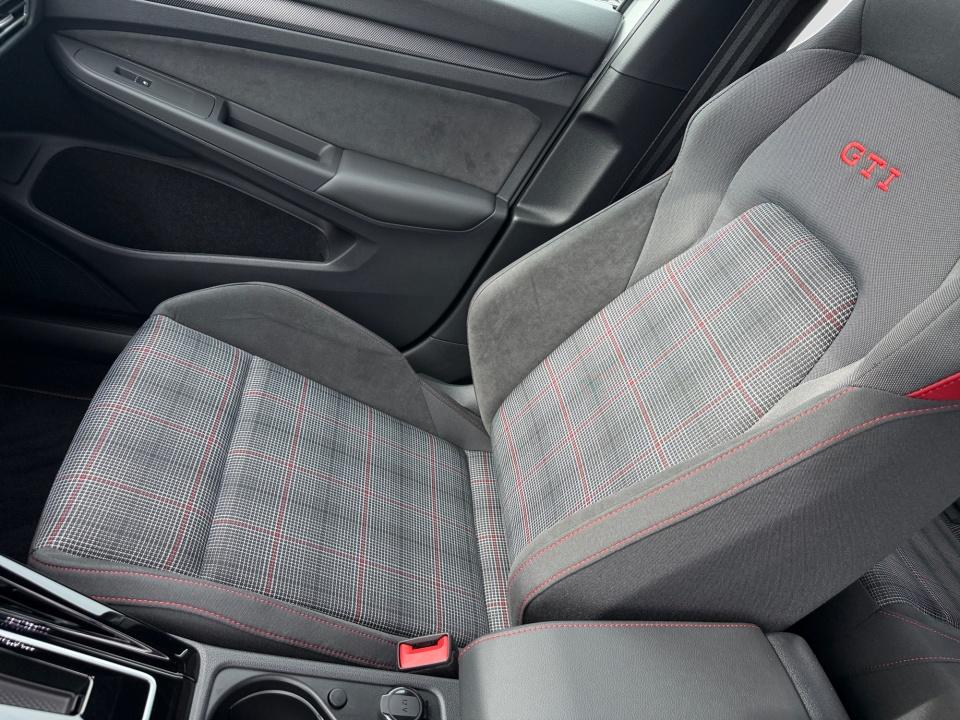 2026 Volkswagen Golf GTI S