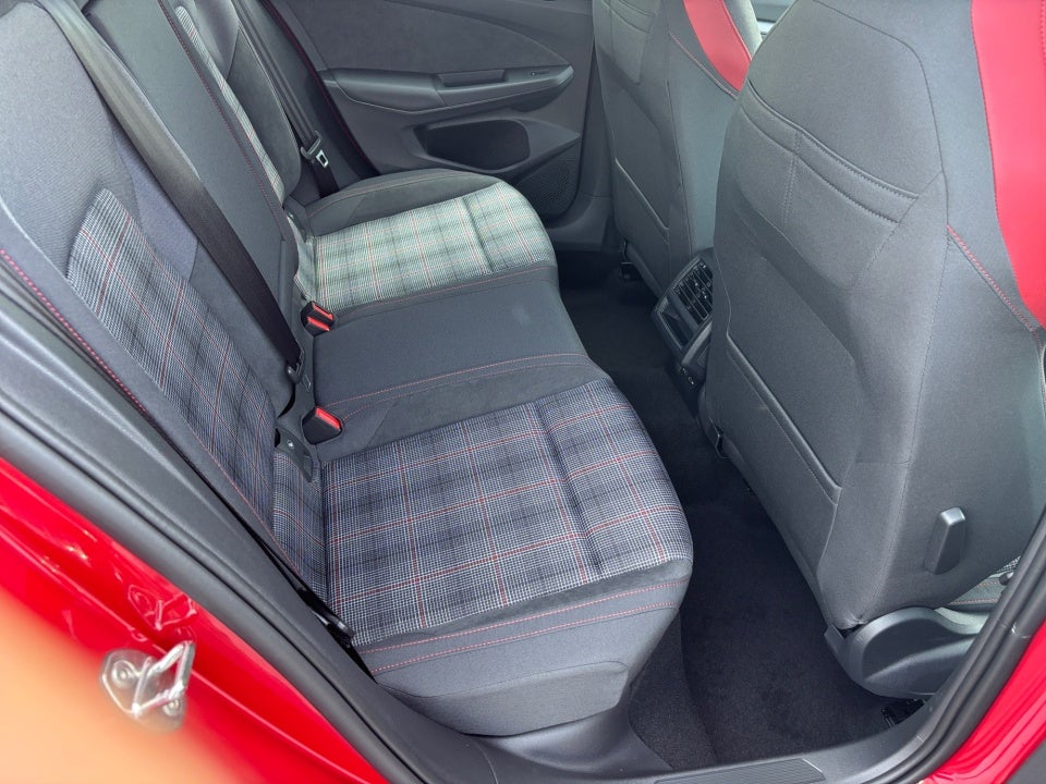 2026 Volkswagen Golf GTI S