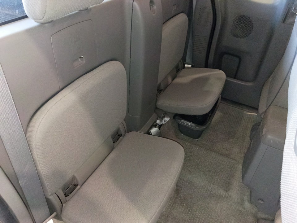 2013 Nissan Frontier S