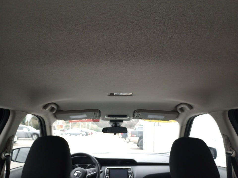 2021 Nissan Kicks S Xtronic CVT