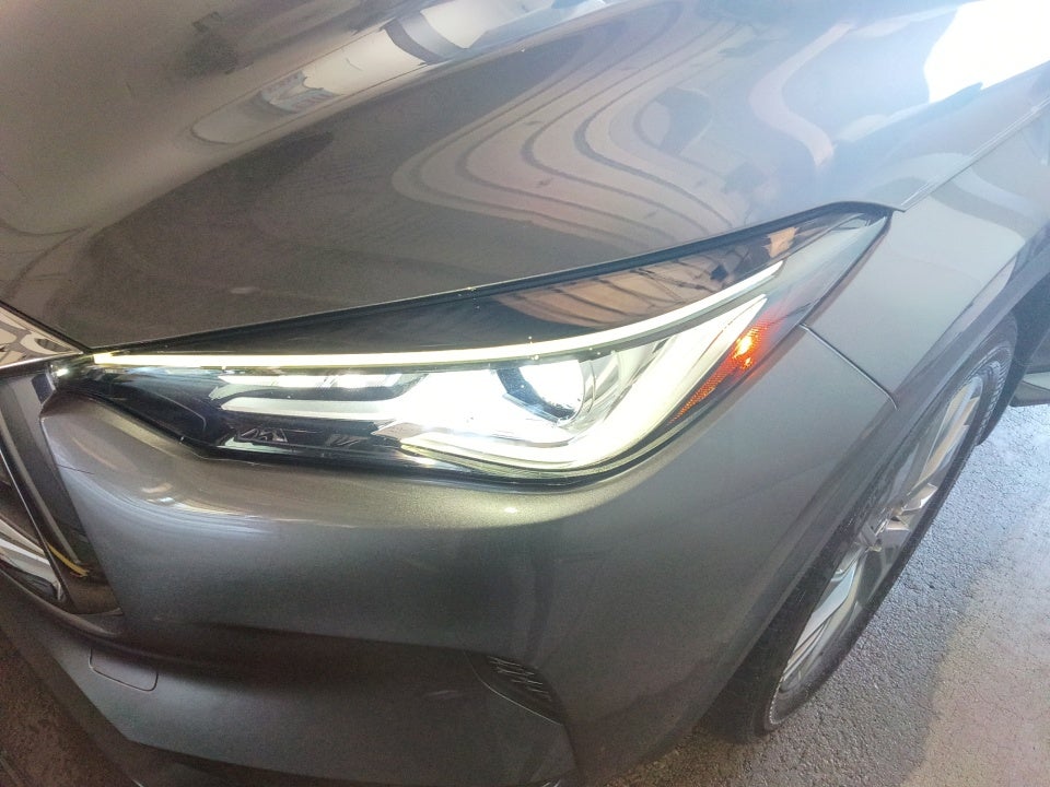 2023 INFINITI QX50 LUXE