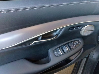 2023 INFINITI QX50 LUXE