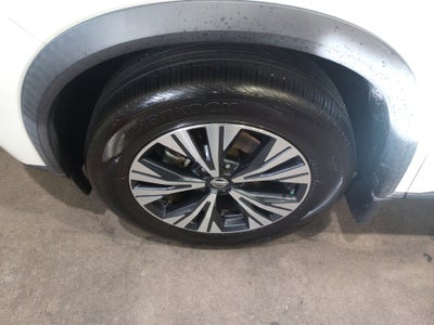 2021 Nissan Rogue SV FWD