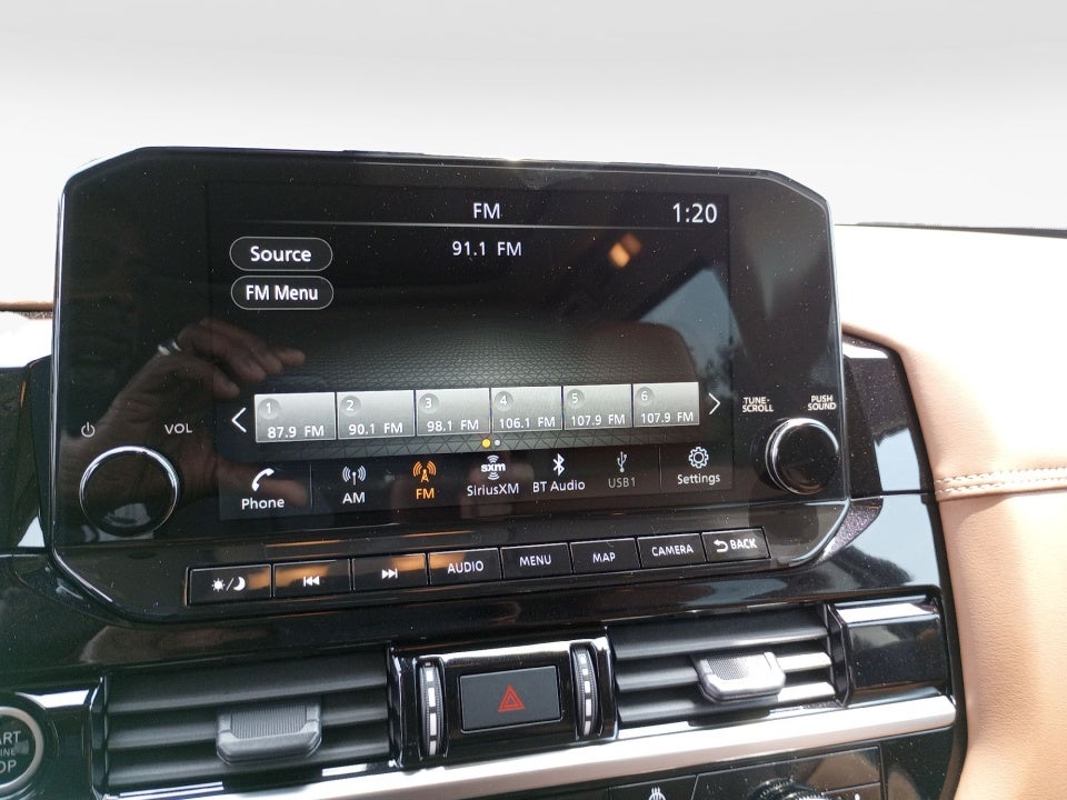 2023 Nissan Pathfinder Platinum 4WD