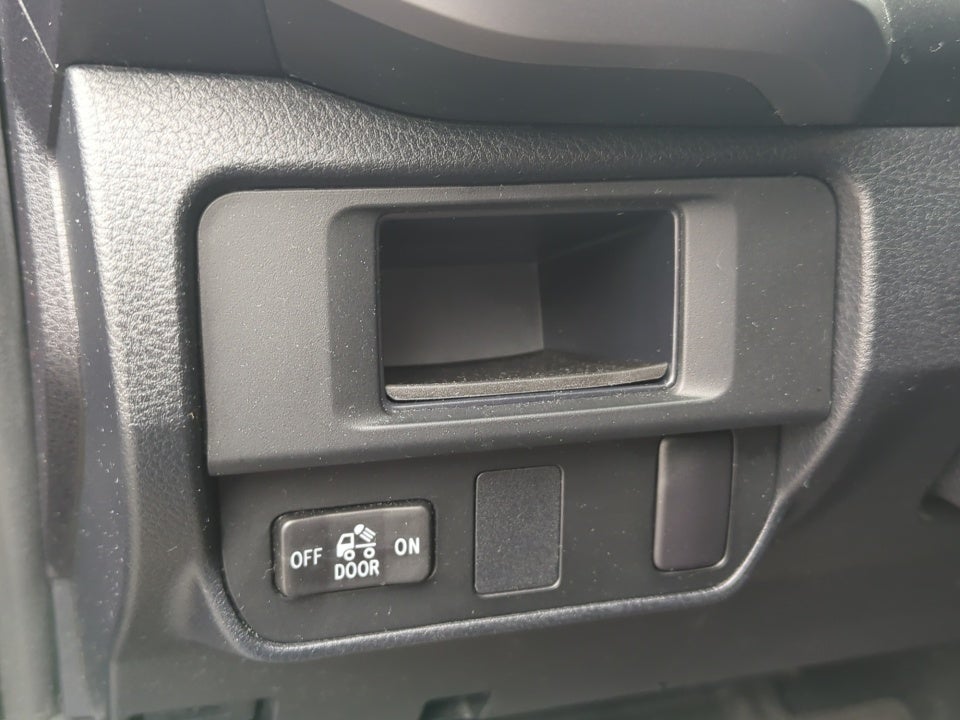 2017 Toyota Tacoma SR5 V6