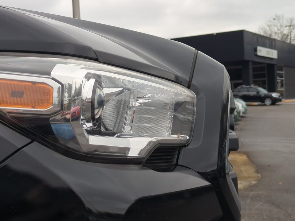 2017 Toyota Tacoma SR5 V6