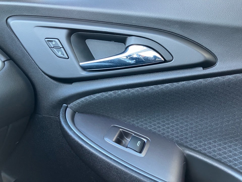 2023 Chevrolet Malibu FWD LS