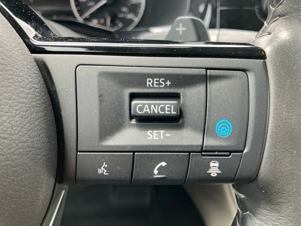 2024 Nissan Pathfinder SL 4WD