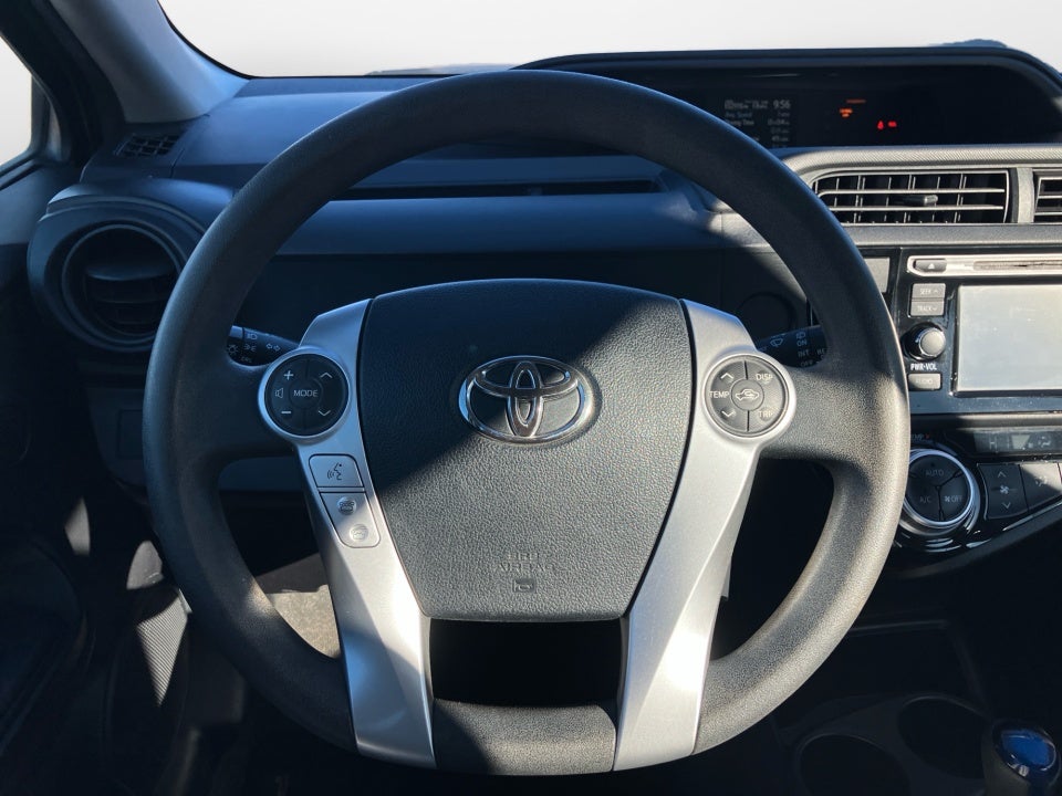 2016 Toyota Prius c One