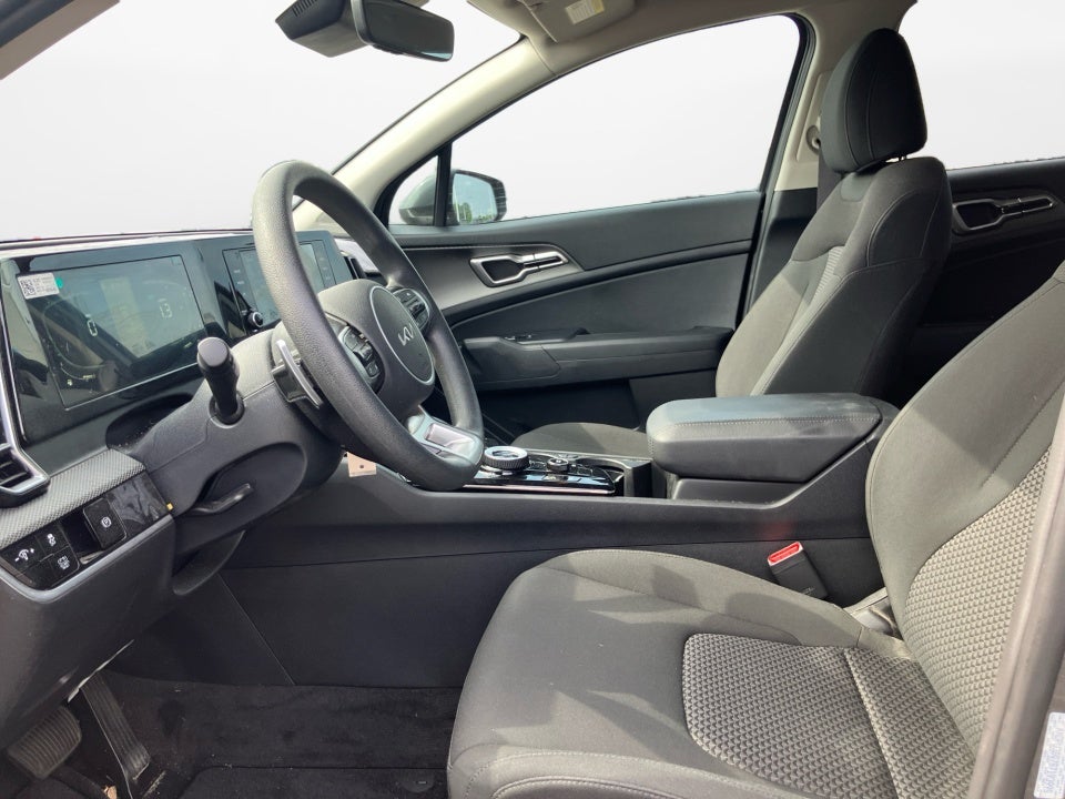 2025 Kia Sportage Hybrid LX