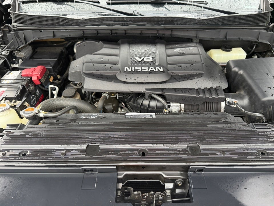 2020 Nissan TITAN SL