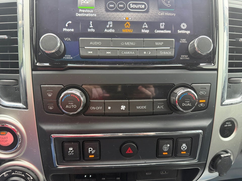 2020 Nissan TITAN SL