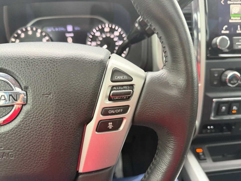 2020 Nissan TITAN SL