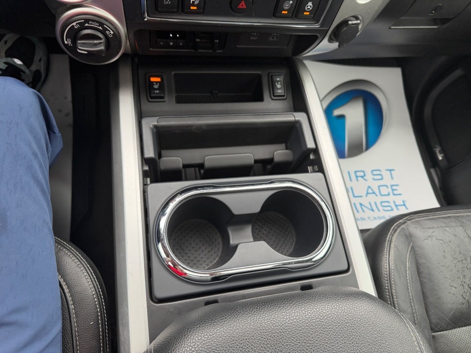 2020 Nissan TITAN SL