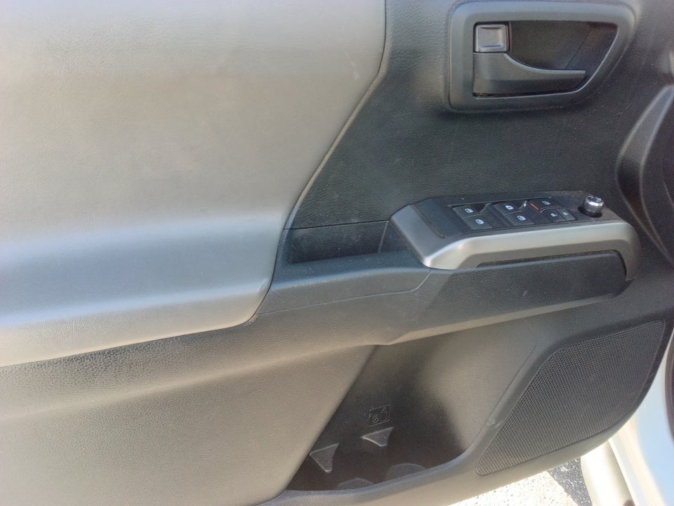 2016 Toyota Tacoma SR5 V6