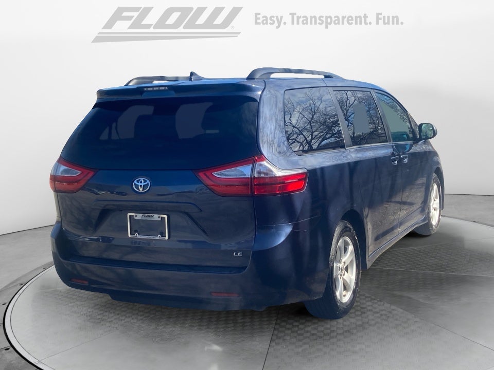 2018 Toyota Sienna LE 8 Passenger