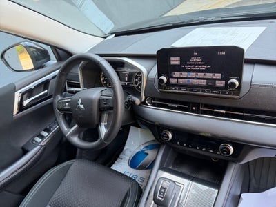 2022 Mitsubishi Outlander ES 2.5 S-AWC