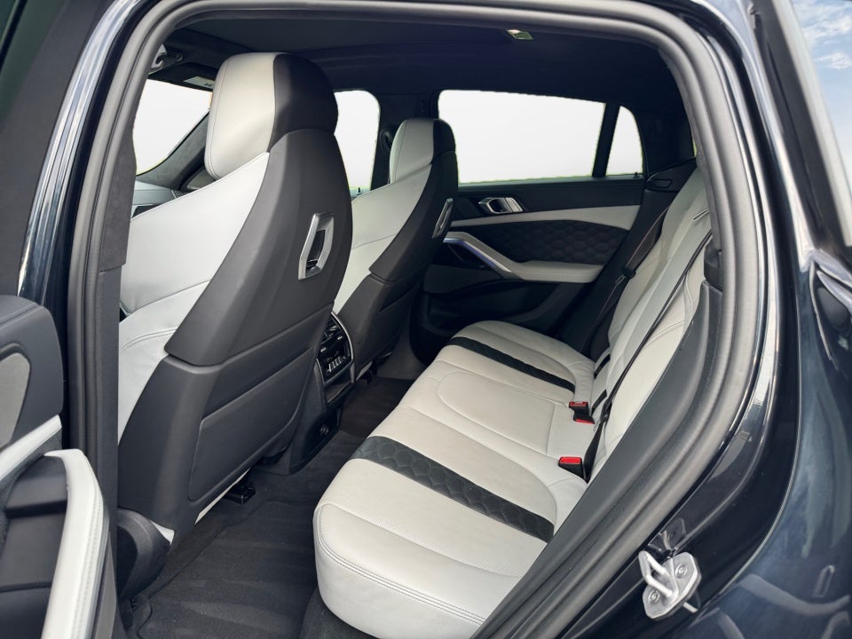 2024 BMW X6 M Sports Activity Coupe