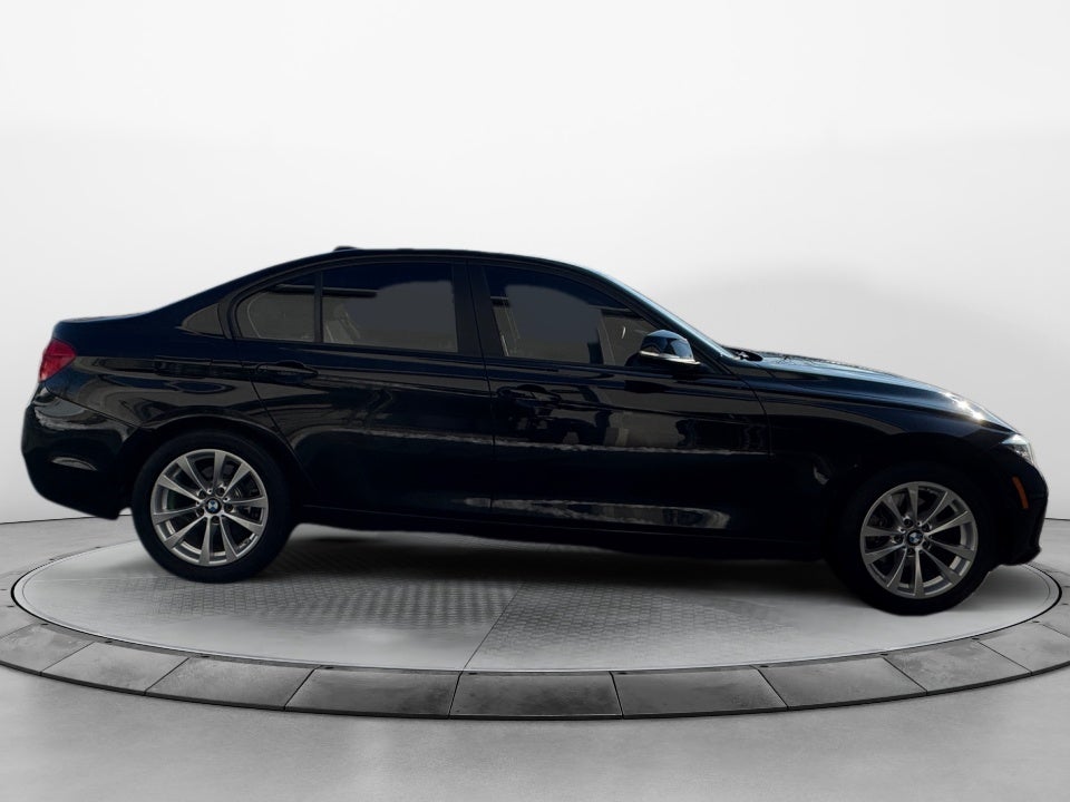 2017 BMW 320i xDrive