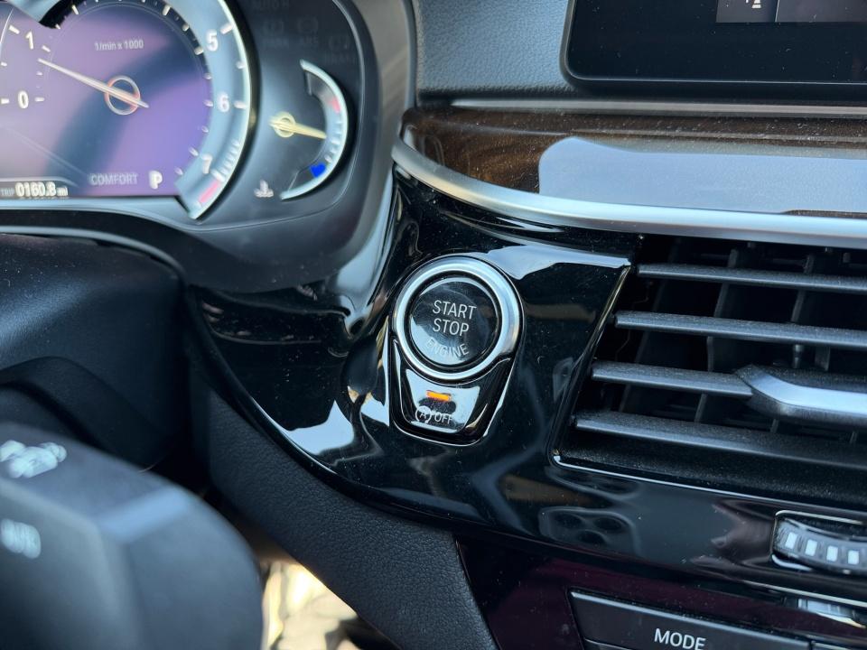 2017 BMW 540i 540i