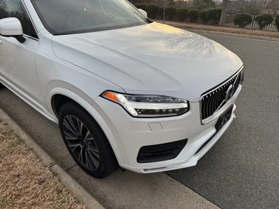2022 Volvo XC90 T6 Momentum 7 Passenger