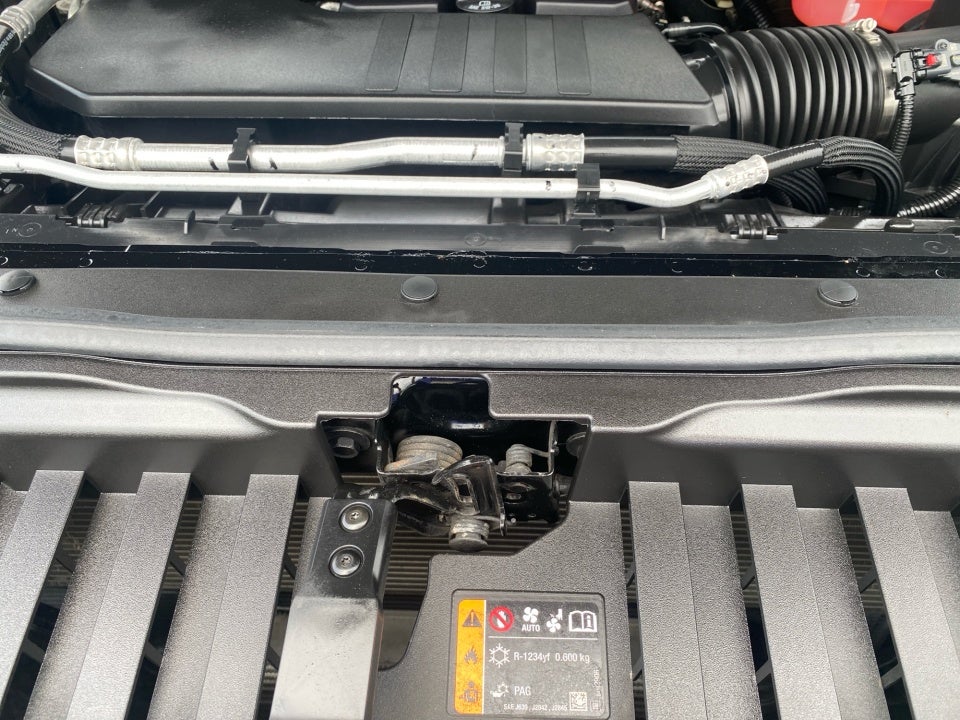 2022 Chevrolet Silverado 1500 4WD Crew Cab Short Bed LT with 2FL