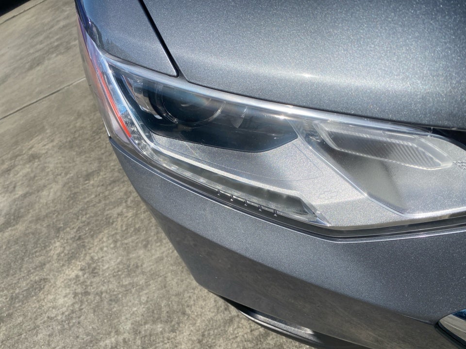 2020 Chevrolet Traverse AWD LS