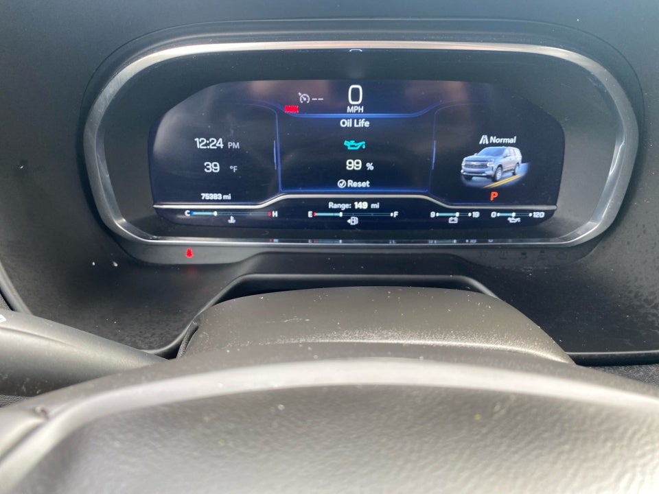 2023 Chevrolet Suburban 2WD Premier