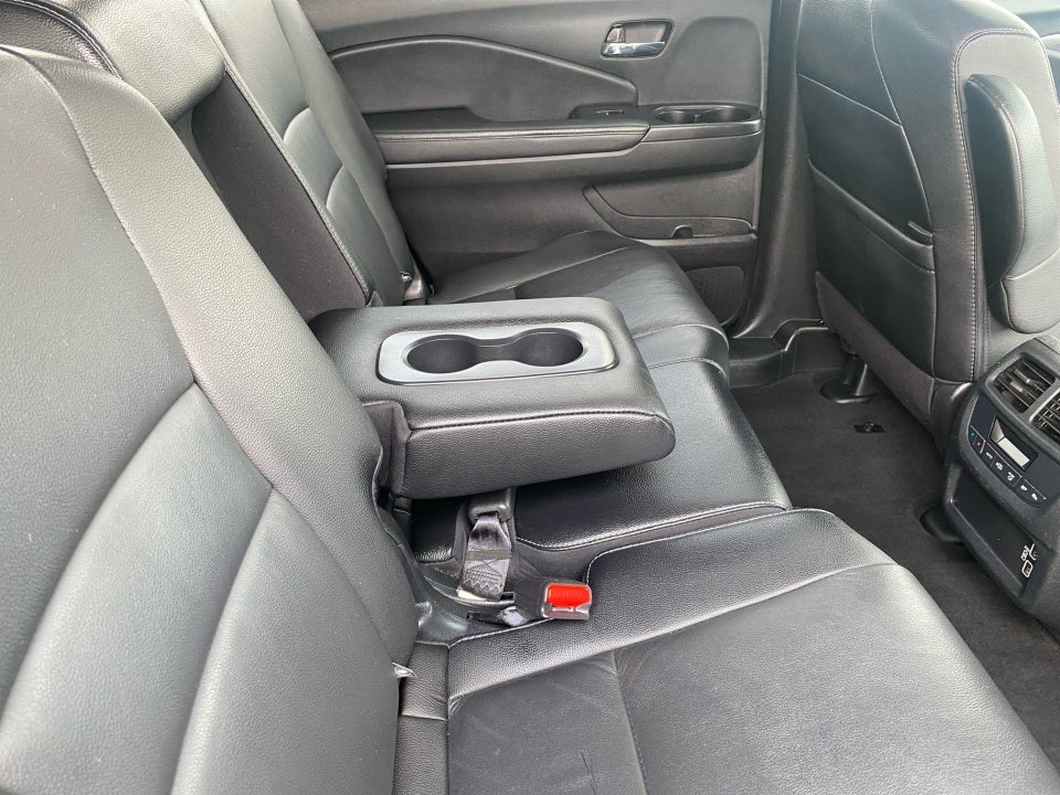 2022 Honda Pilot 2WD Special Edition