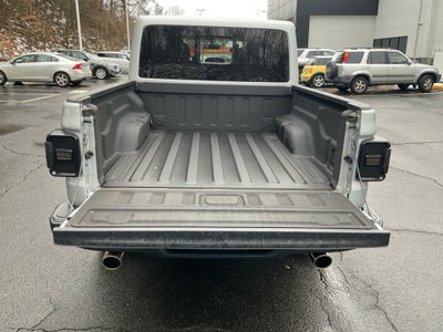 2023 Jeep Gladiator Overland 4x4